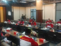 Audiensi Dengan DPRD Jatim, LSM LIRA Desak Hak Angket Pelanggaran UU