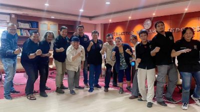 Jelajah Kebangsaan Wartawan PWI Bersama Krishnayanni Kibarkan Merah Putih di Seantero Negeri