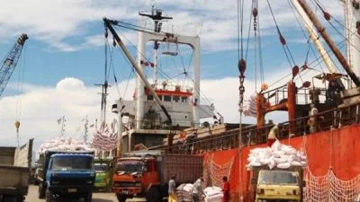 Pungli Diberantas Bongkar Muat Melambat 20 Jam