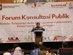 Sekjen Kemendagri Buka Forum Konsultasi Publik Standar Pelayanan ULA