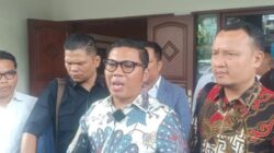 Charles Situmorang dan Louis Jauhari Kesal: Sidang Pra-peradilan Kasus Tanah Nenek di Teluk Naga Kembali Ditunda